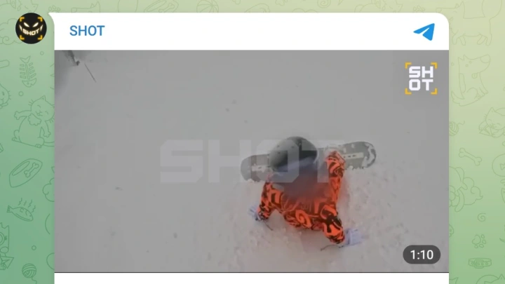 В Сочи туристы достали 10-летнюю девочку живой из-под лавины: видео спасения