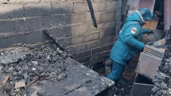 Жилой дом сгорел в Чите из-за короткого замыкания на котельной