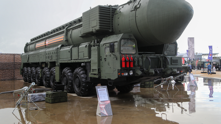 От холодной войны до Украины: Пропаганда страха в западных СМИ и сценарий ядерного апокалипсиса