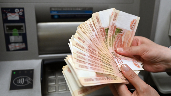 Житель Иркутской области не поверил настоящим сотрудникам банка и был дважды обманут мошенниками