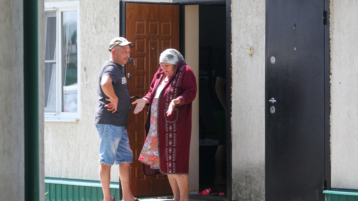 Куда уходят миллионы бюджетных рублей: Люди в России нуждаются в помощи, а у чиновников - праздник