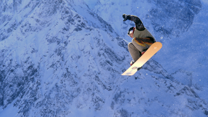 Уникальную горку зимних видов спорта открыли на форуме-фестивале Москва-2030