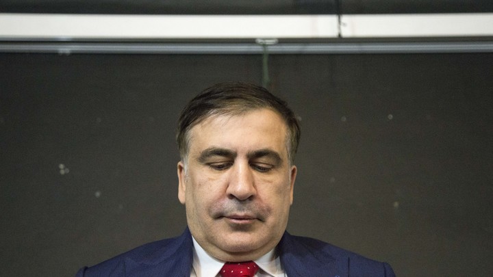 Власти Грузии готовятся к смерти Саакашвили?