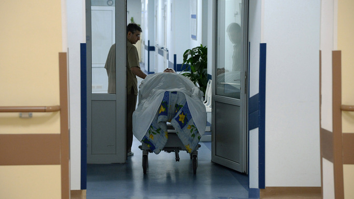 Врачи-мигранты в больницах России. О цене решений высказался хирург Антон Казанцев