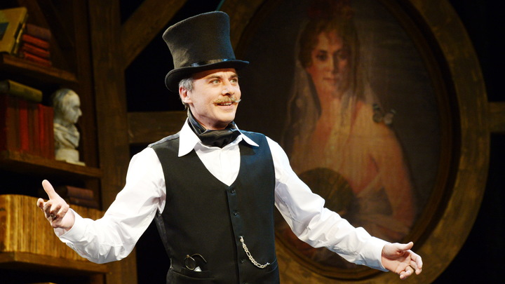 Актёр-патриот - и сбежавший в США извращенец без Родины. Две судьбы артистов фильма Звезда