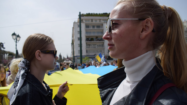 Британцы попались на непристойных предложениях беженкам с Украины