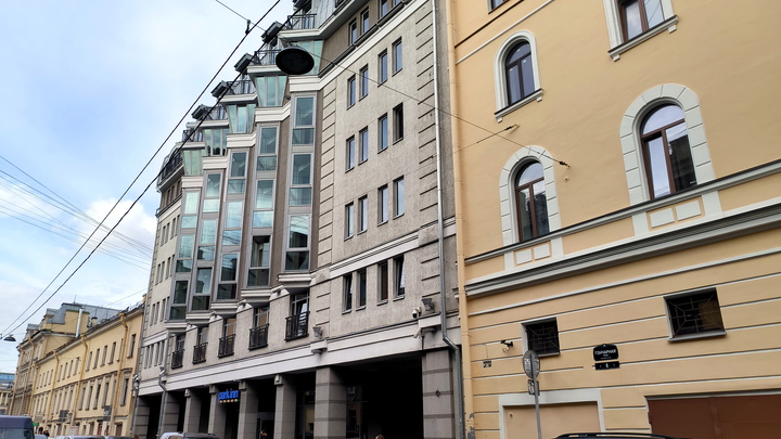 «Куда поедем – в Петербург»: Северная столица снова в топе для отпуска