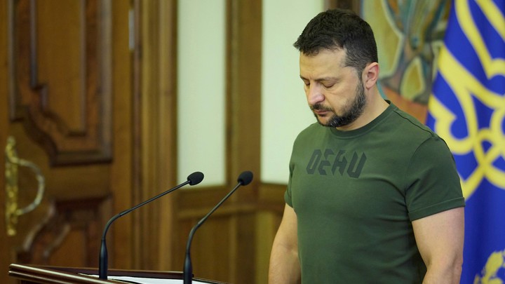 Маккарти будет требовать от Зеленского отчет за потраченные на ВСУ деньги