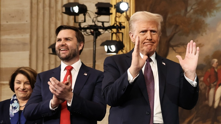 Трамп: Зеленский готов заключить с Россией сделку по Украине