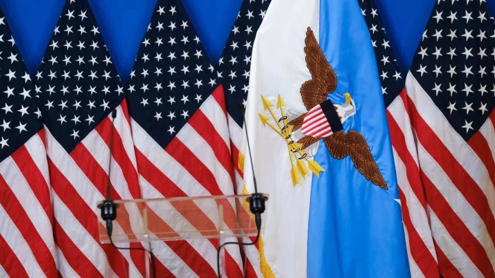Странно это повторять, но надо: США обманули нас ещё в 1991 году и продолжают обманывать сейчас Странно это повторять, но надо: США обманули нас ещё в 1991 году и продолжают обманывать сейчас
