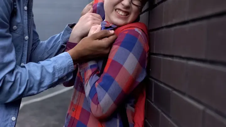 «Концлагерь для подростков»: Спасти детей можно было трижды. Страшный рехаб в Дедовске