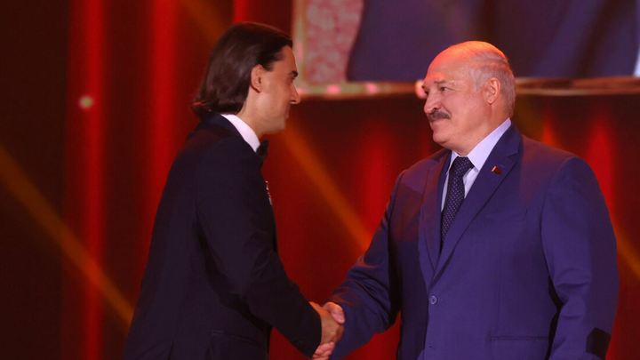 Лукашенко назвал людей, отличившихся в послереволюционные времена