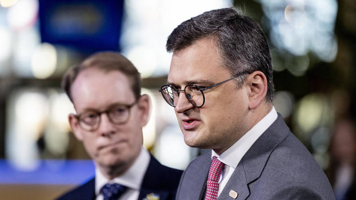 У вас остались вопросы?: Слуцкий перевёл ответ Кулебы по Каховской ГЭС с базарного на русский