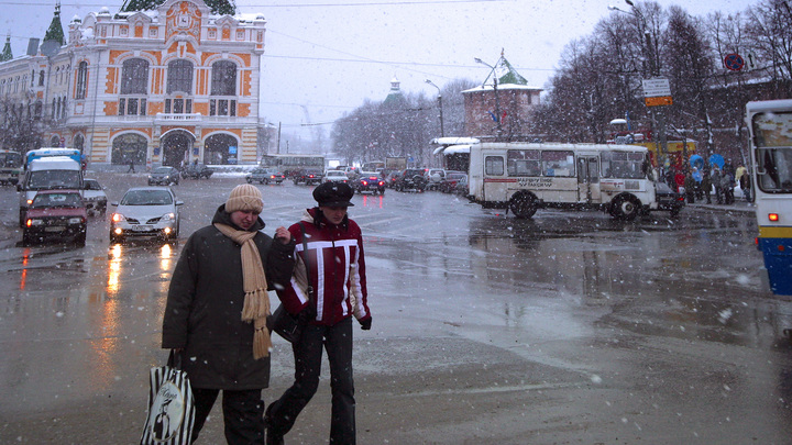 Катки закрываются, просыпаются подснежники. В Нижнем Новгороде рекордная оттепель