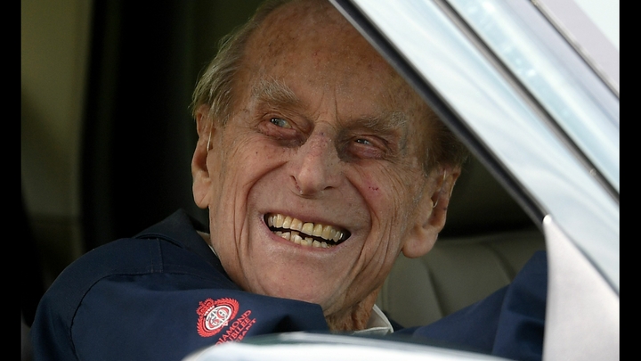 В Великобритании отказались от государственных похорон супруга Елизаветы II