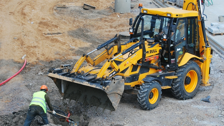 В Иванове строители откопали похожий на боевой снаряд предмет и вызвали полицию