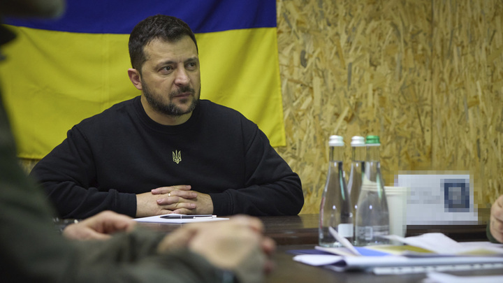 Командование ВСУ разваливается: Зеленский общается с военными за спиной Залужного