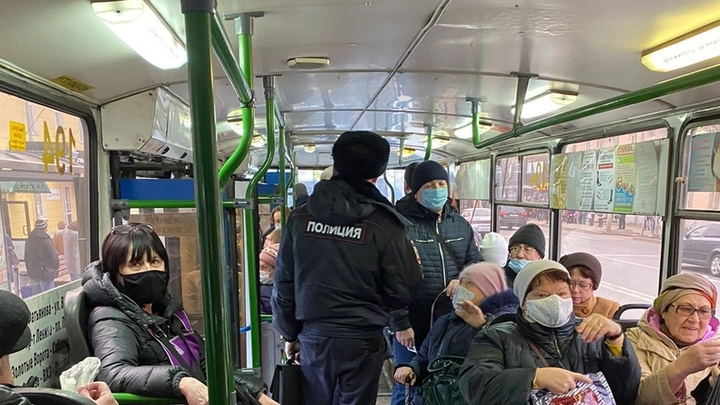 Двойной слепой метод: во Владимире при проверке 48 автобусов не замечен ни один пассажир без маски