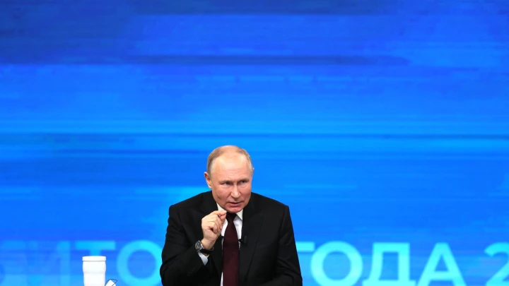 Американский политолог сделал неожиданное признание о Путине. Что его по-настоящему поразило во время прямой линии с президентом?