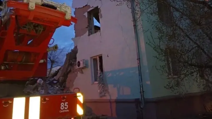 Двое погибших и 12 пострадавших: главное об атаке БПЛА на Сызрань