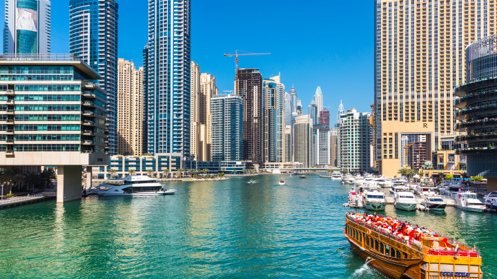 Эскортницы в Дубае стали дефицитом после начала войны с Ираном