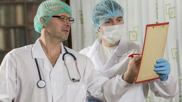 Свердловский губернатор дал задание минздраву насчет Миши Бахтина, страдающего СМА