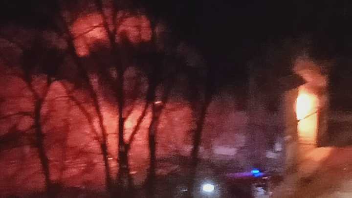 В Самаре горит квартал, назначенный для комплексной застройки