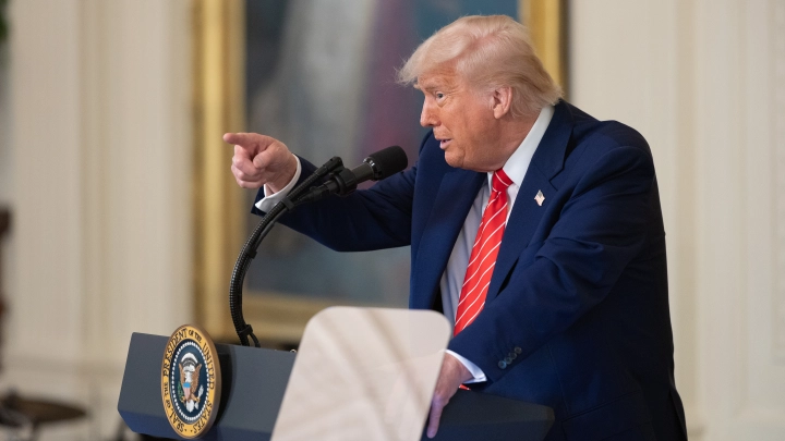 Дональд Трамп призвал Украину немедленно согласиться переговоры с Россией