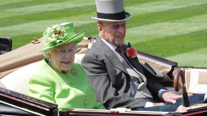 Стало известно о тайном соглашении между Елизаветой II и её супругом: Не плакать слишком долго