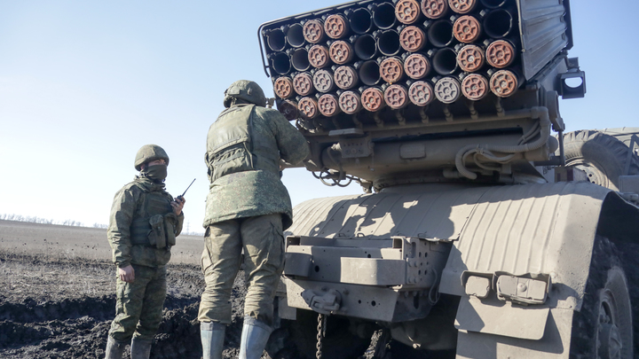 Полковник спрогнозировал сроки горячей фазы конфликта на Украине: Завтра не прекратится