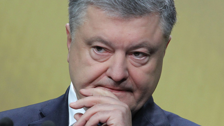 Украинский олигарх посоветовал Порошено и Турчинову с их детьми отправиться на корабле через Керченский пролив