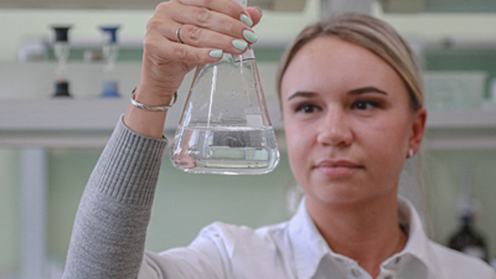 Физики США обнаружили элементы, влияющие на структуру жидкостей