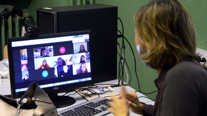 ЕГЭ и ОГЭ отменили, а родители снова недовольны: Не образование, а его имитация