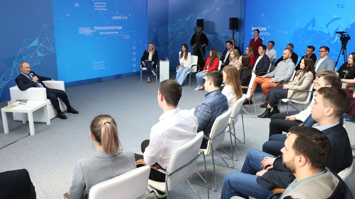 Путин предложил направить триллионы рублей в реформу ЖКХ в России