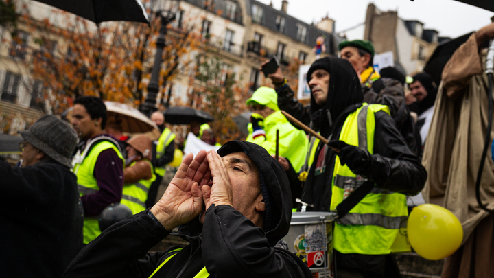 Марсельеза в память о погибшем подростке: Франция пошла по стопам Ирландии