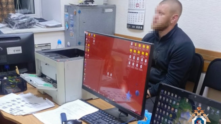 Таксиста из Омска подозревают в убийстве бывшей жены