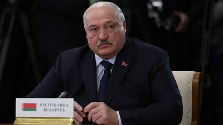Лукашенко: Россия никогда не согласится на миротворцев из стран ЕС на Украине