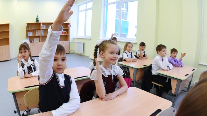 Домашнее обучение детей не освободит их от школьных экзаменов