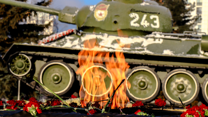В проходе военной техники по улицам Архангельска примет участие настоящая семья танкистов