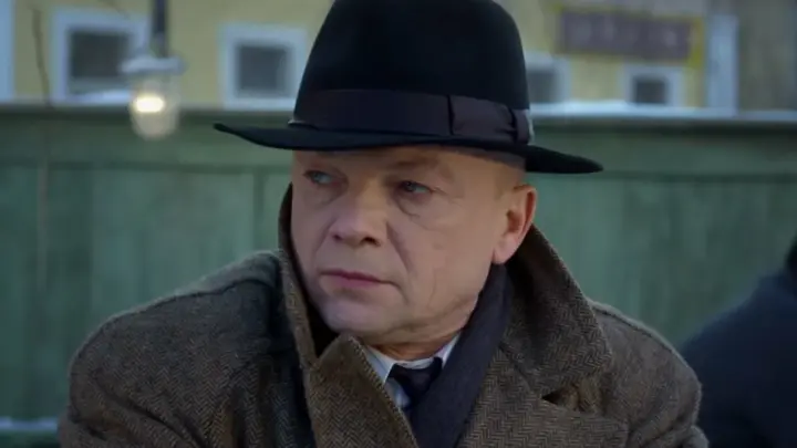 Эх, майор. Вы знали, что Андрей Смоляков машет флагом в Лондоне?