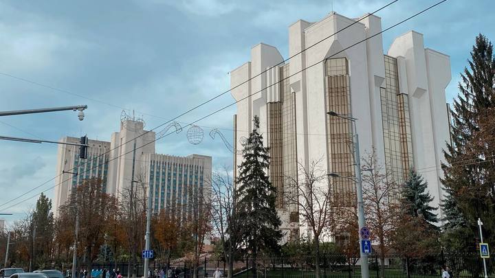 МИД: Молдавия начала присоединение к санкциям против России