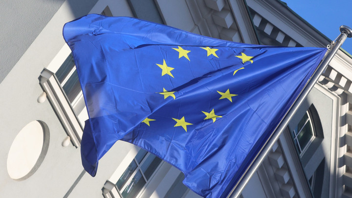 Нашли новую дойную корову? ЕС пригласил Боснию и Герцеговину в европейскую семью