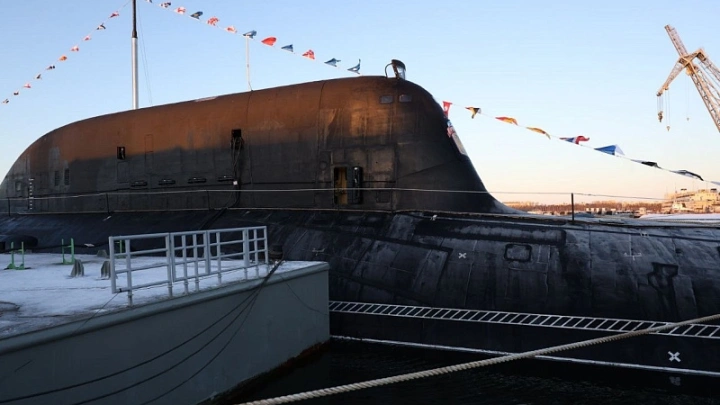 На Севмаше строят две подлодки четвертого поколения с ядерными Булавами