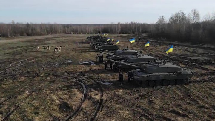 Одной ракетой одолели "непобедимых": Русские устроили громкие похороны танкам Запада
