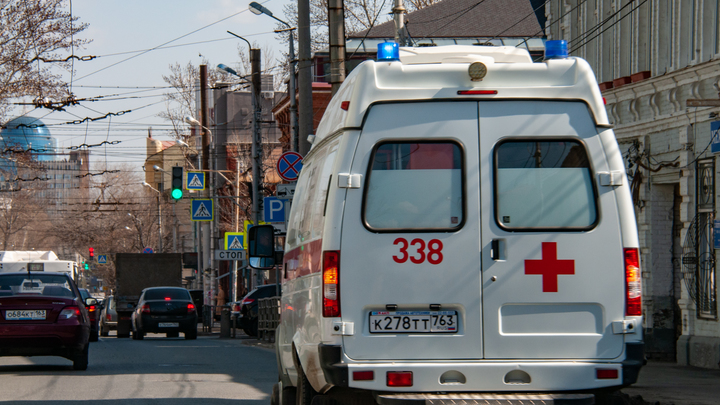На Урале подросток тяжело травмировался, пытаясь впечатлить девушку опасным трюком