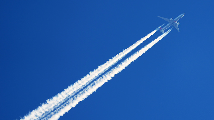 Крушение пассажирского самолета Boeing 737 в Китае 21 марта 2022: на борту находились 133 человека