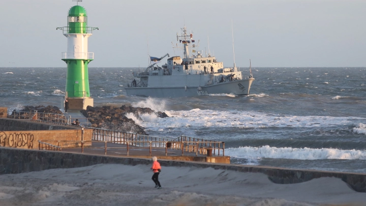 Захваты, убийства, заложники: Каким будет ответ России на нападение на танкер, объяснил военный эксперт