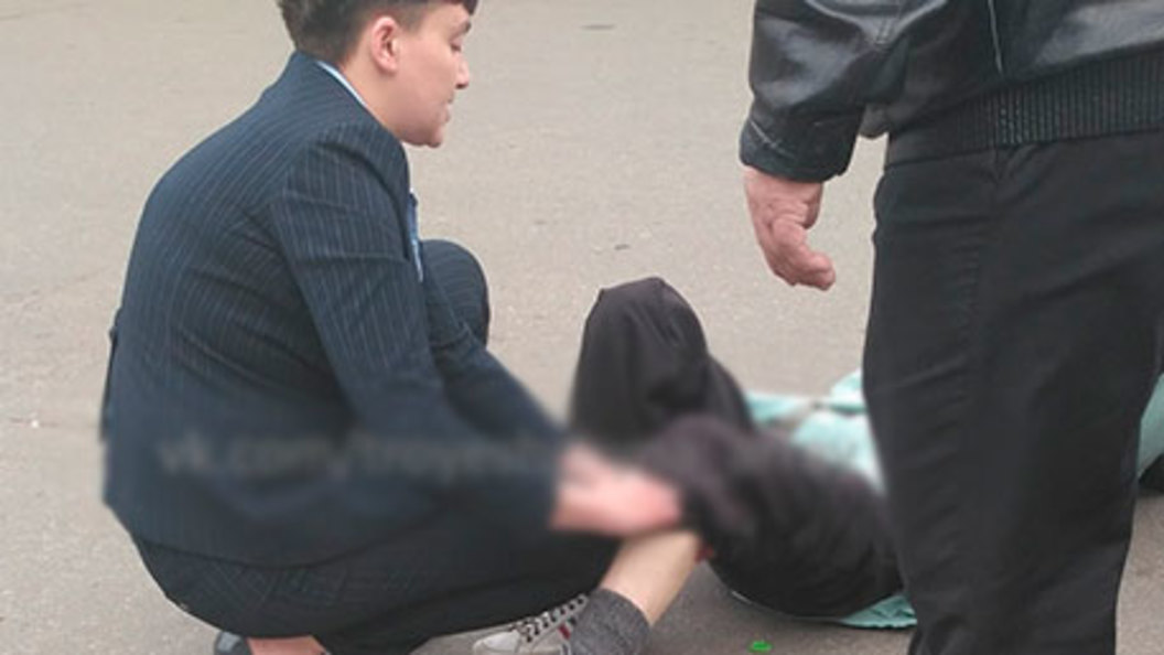 В Киеве автомобиль Надежды Савченко сбил бабушку - понадобилась госпитализация В Киеве автомобиль Надежды Савченко сбил бабушку - понадобилась госпитализация