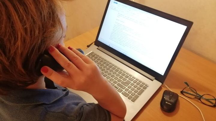 Челябинцы стали чаще звонить на телефон экстренной психологической помощи