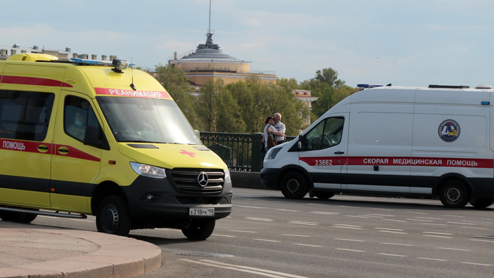 Вместо доплат - штраф: на врачей из Златоуста завели административные дела за фейк